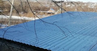 Демонтаж поликарбоната с крыши в Бугуруслане - услуги по доступной цене от 620 рублей