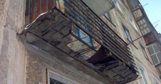 Демонтаж балкона Бугуруслан, цена от 2943 руб.