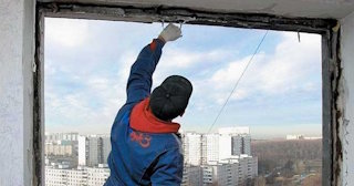 Демонтаж остекления балкона в Бугуруслане - цена от 568 руб. - Сварной-Бгр